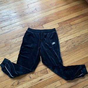 Nike velvet sweat pants
